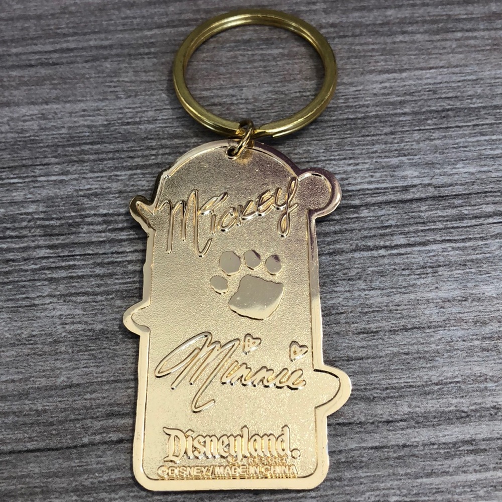 Disneyland keychain - Picture 2 of 2